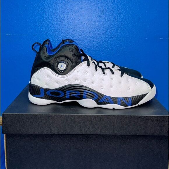 jordan jumpman team 2 blue and white